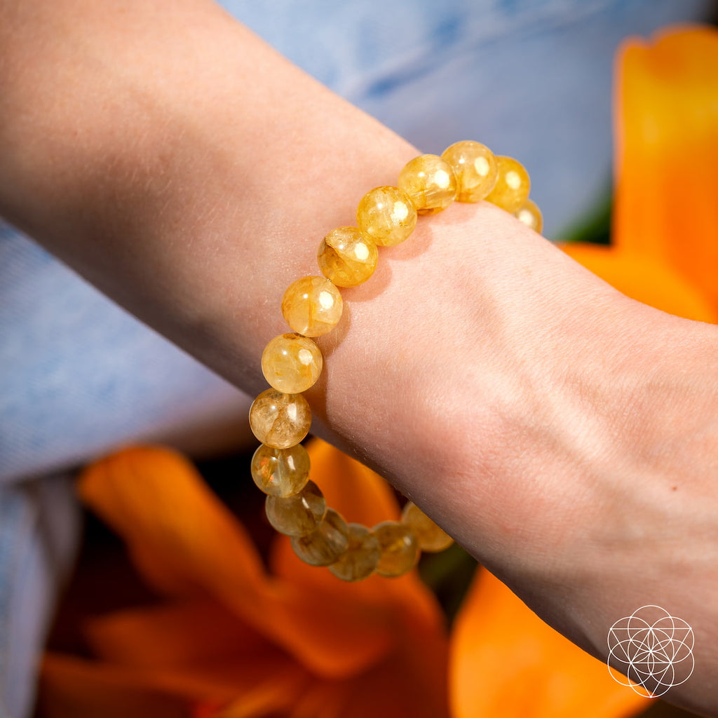 The Golden Hour – Golden Quartz Bracelet - image 2