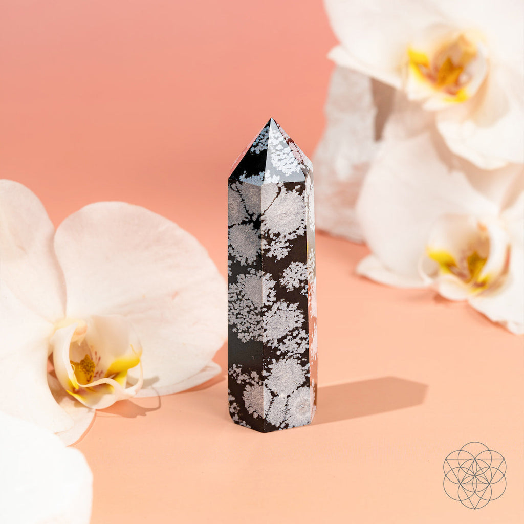 Snowfall Statement – Snowflake Obsidian Point - image 3