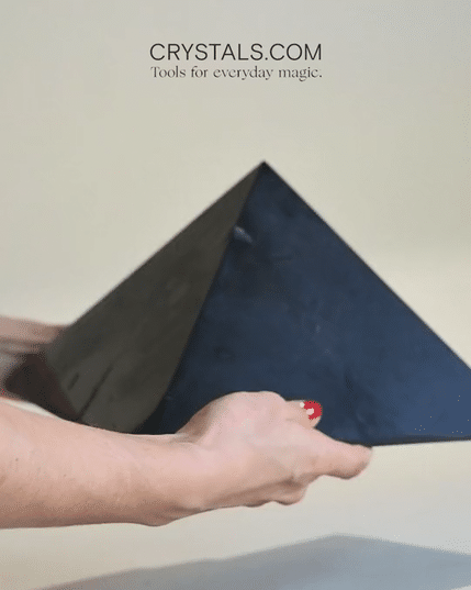 Shungite Pyramid - image 8