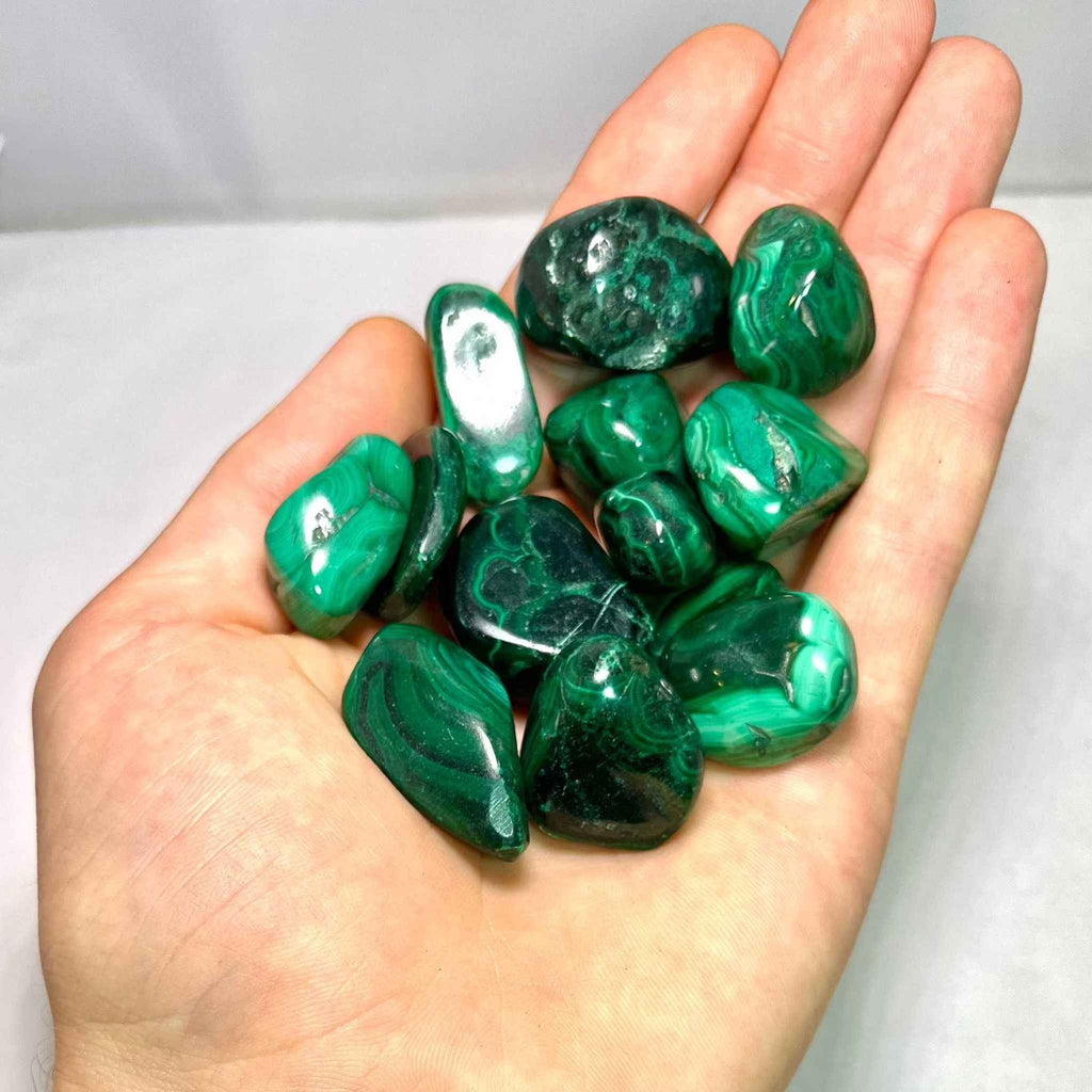 Malachite Tumbled Stone - image 3