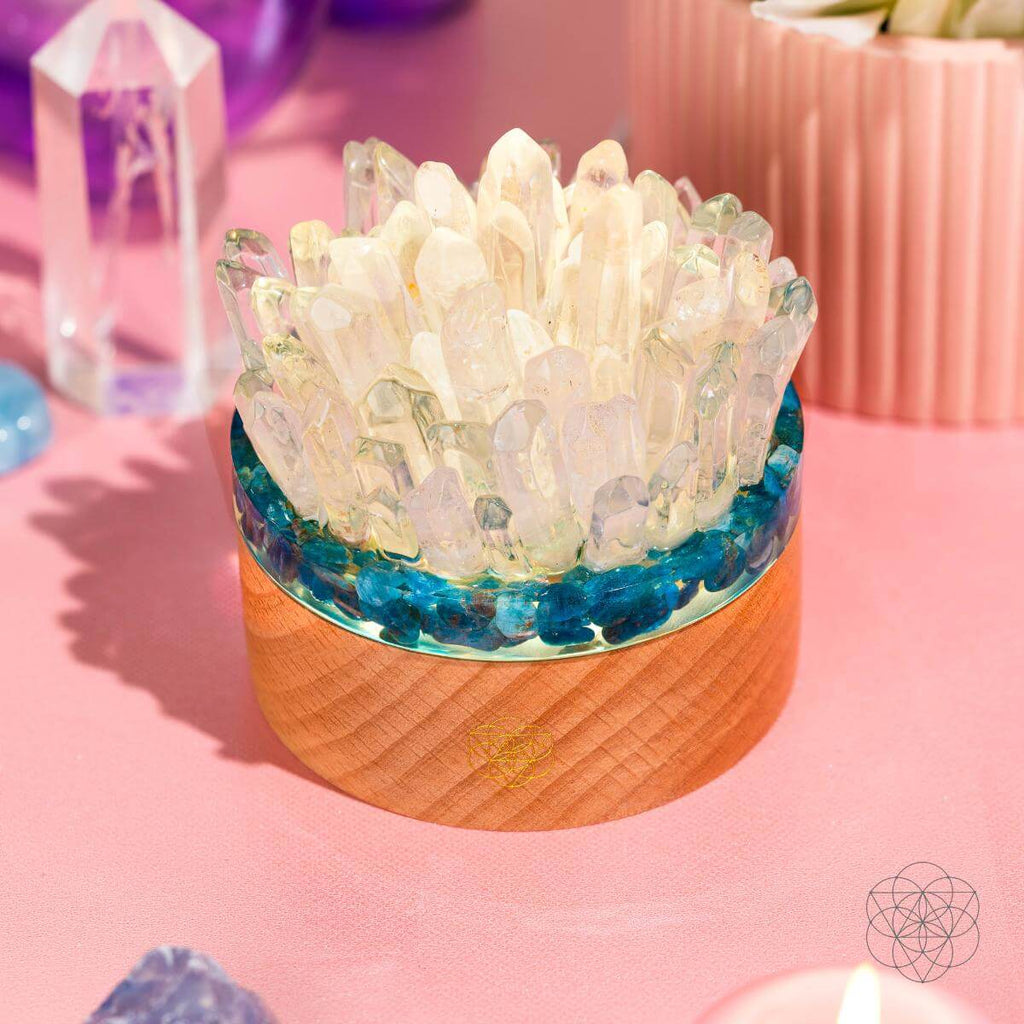 Blue Apatite & Clear Quartz Crystal Lamp - image 4