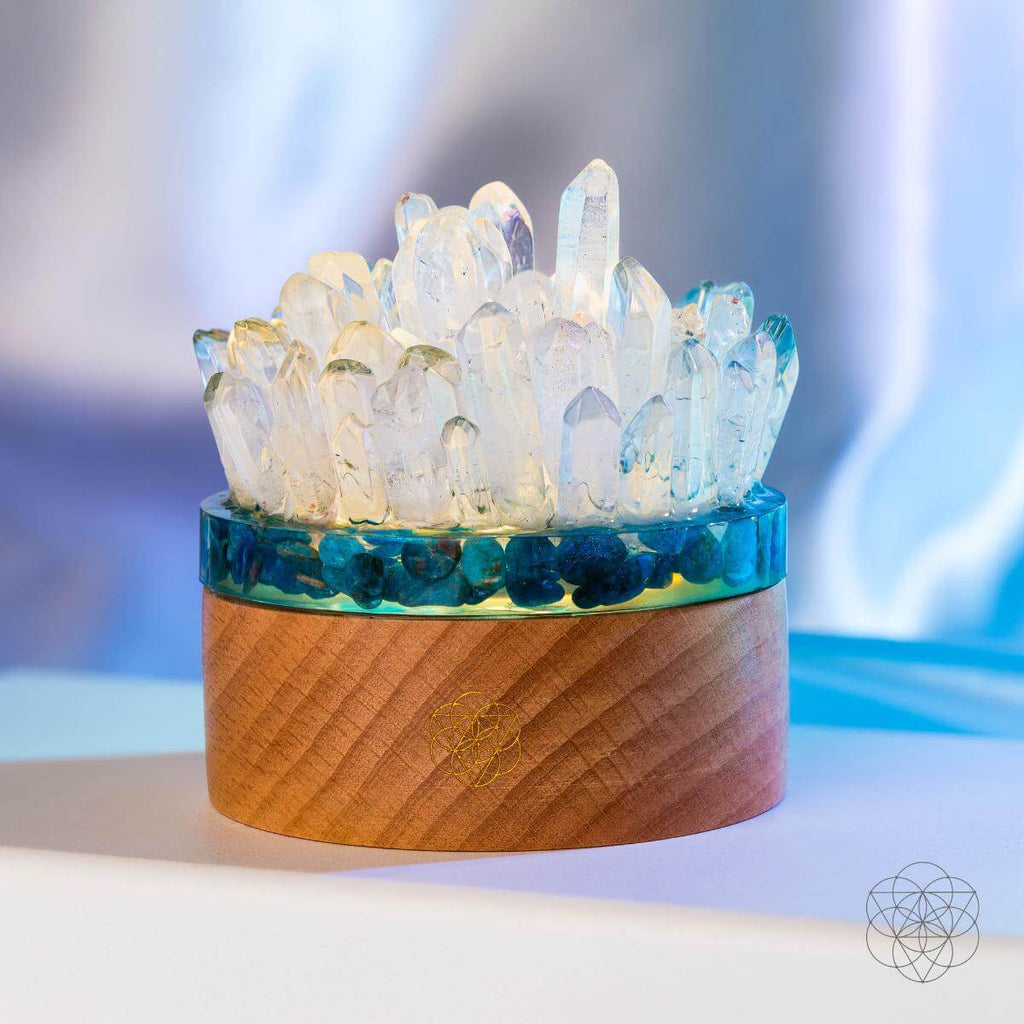 Blue Apatite & Clear Quartz Crystal Lamp - image 7