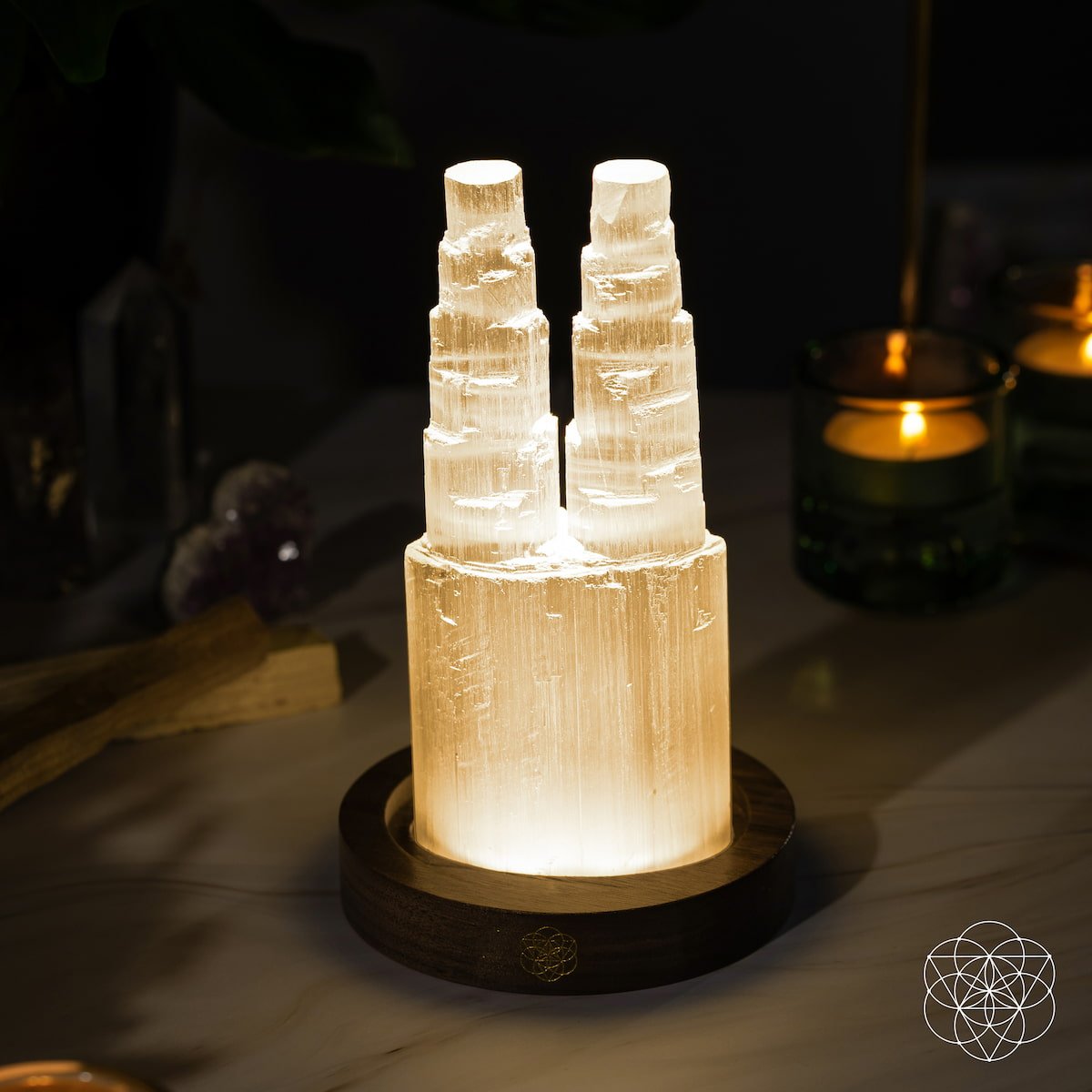 Two-Tower Selenite Lamp – Twin Glow Statement Piece - image 7